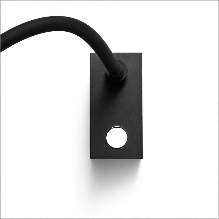 AIM goose neck LED rugalmas fali olvasólámpa rögzítőlapjának közeli felvétele a Bazzikoshop kínálatában, Rendl Light