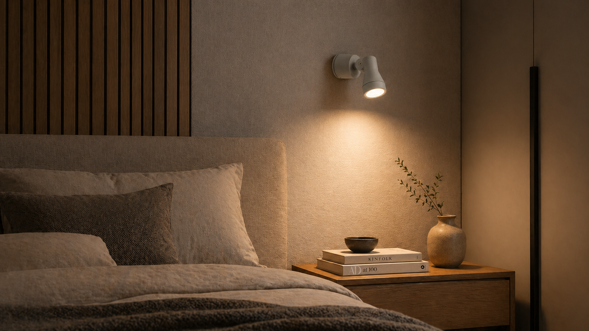 DIREZZA kültéri állítható wall spotlámpa a Bazzikoshop kínálatában, Rendl Light, ezüstszürke, GU10, homlokzatra