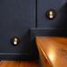 MEMPHIS R LED recessed fali orientációs lámpa lépcsőházi enteriőrben a Bazzikoshop kínálatában, Rendl Light