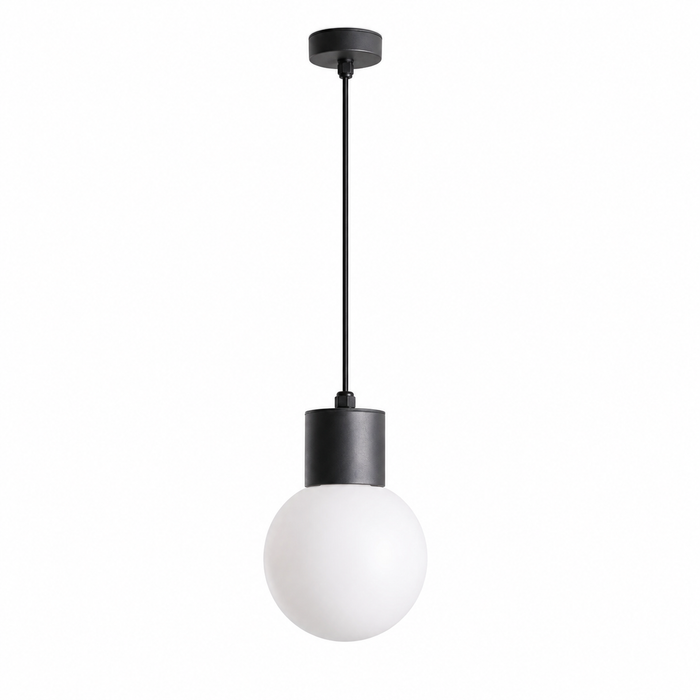 MOON kültéri függőlámpa a Bazzikoshop kínálatában, Faro Barcelona, sötétszürke kivitelben opál üveggömbbel