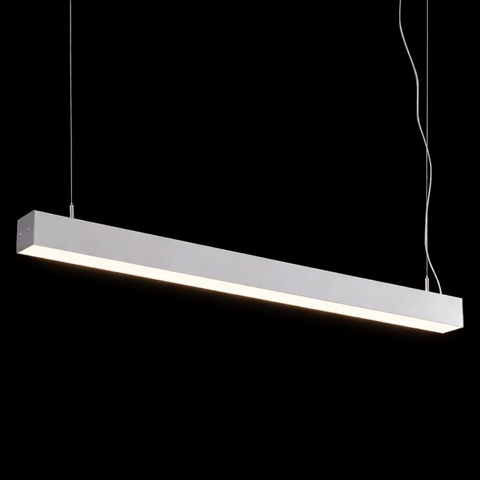PESANTE 75 lineáris függőlámpa a Bazzikoshop kínálatában, Rendl Light, bekapcsolt állapotban sötét háttér előtt