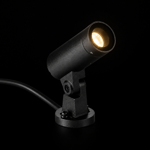 SAU XS 85 kültéri LED spotlámpa a Bazzikoshop kínálatában, Faro Barcelona, bekapcsolt állapotban